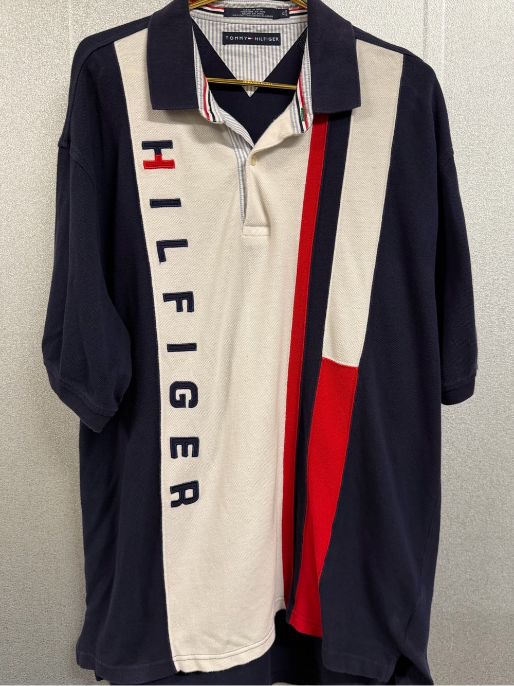 Tommy Hilfiger Colorblock Polo Spellout Shirt XL Red White Blue